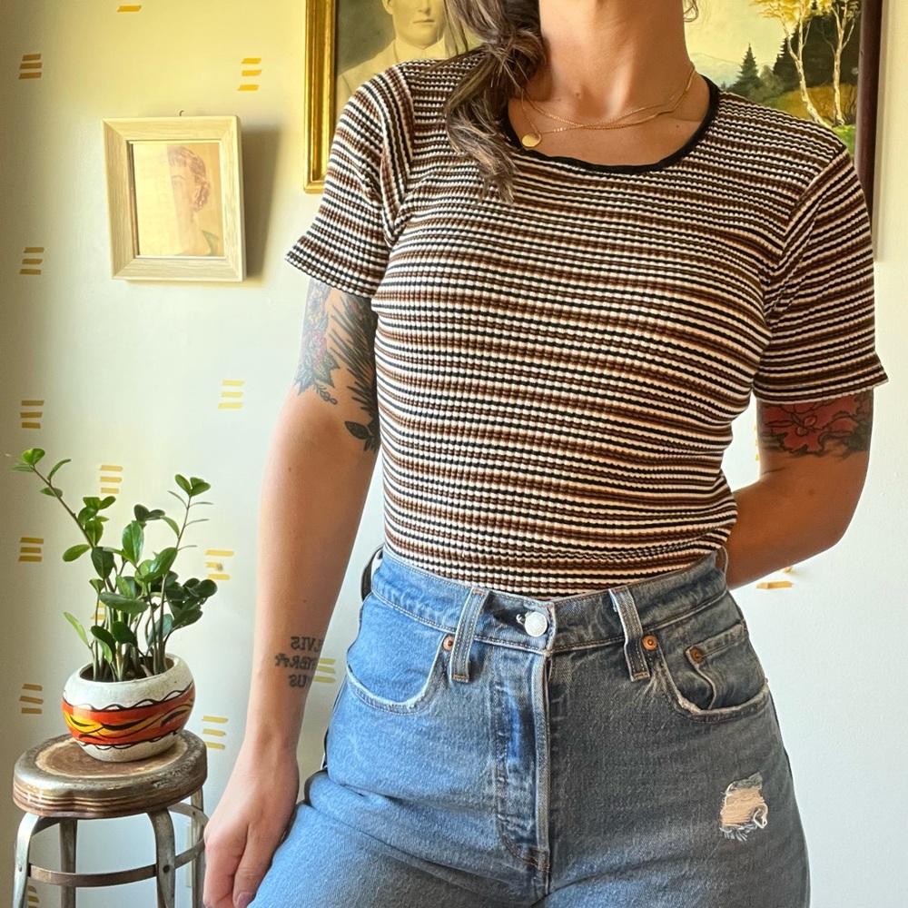 VTG casual corner striped t-shirt
